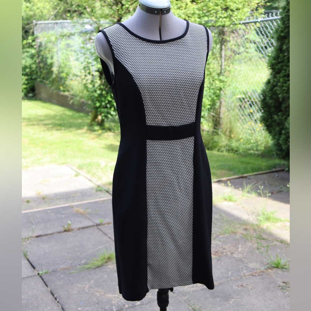 Connected Apparel Mod Style Dress
